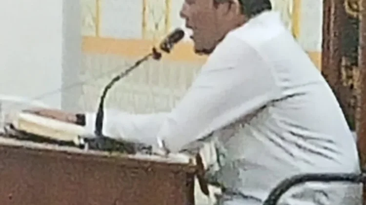 Kajian Ba’da Maghrib di Masjid Jami Lancang Garam, Ustadz Husni Al Lukman Bahas Keind