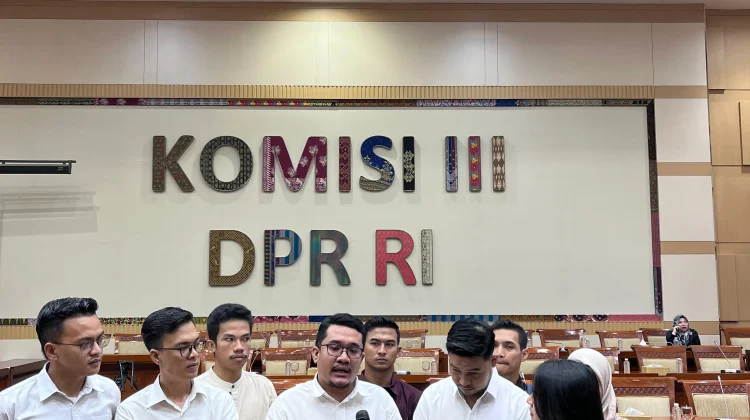 AMAN Kecam Pernyataan Fitnah Amien Rais Soal Seskab Teddy Indra Wijaya