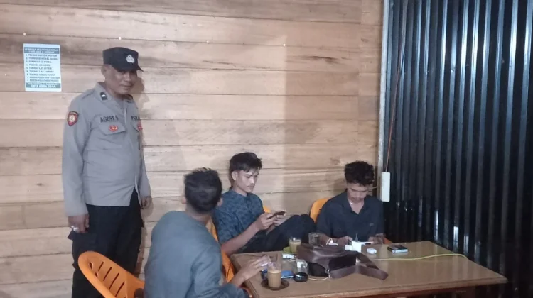 Patroli Malam Polsek Meurah Mulia, Imbau Warga Waspada Curanmor dan Jaga Kamtibmas