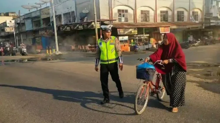 Cegah Kemacetan, Satlantas Polres Aceh Utara Gelar Strong Point