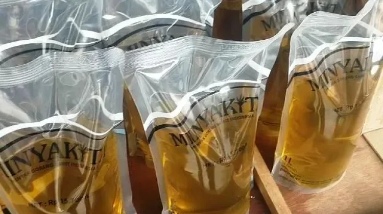 Warga Aceh Utara Mengeluhkan Kelangkaan Minyak Goreng Subsidi