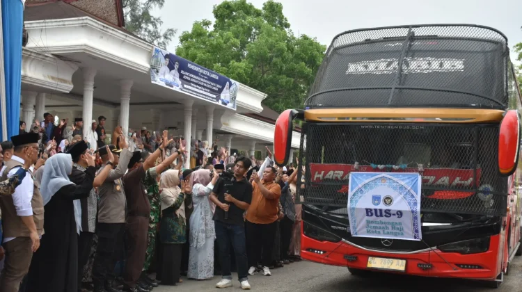 Walikota Langsa Lepas Keberangkatan 198 JCH menuju Tanah Suci