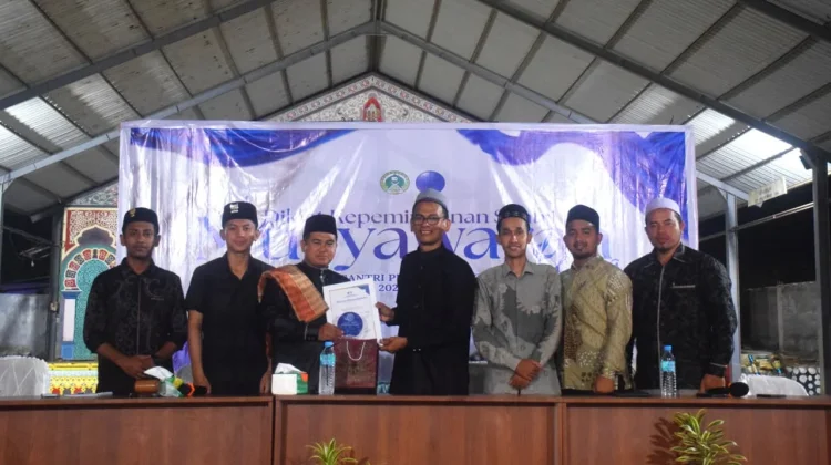Prof.Ghazali Syamni Paparkan Kiat Problem Solving untuk Santri Misbahul Ulum