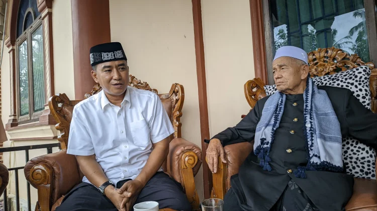 Kapolres Lhokseumawe Serahkan Bantuan Sembako ke Abu Keutapang