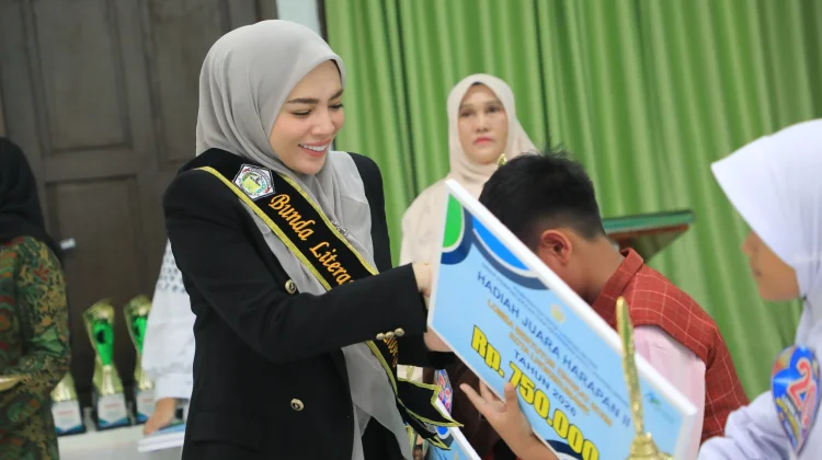 Bunda Literasi Lhokseumawe Ajak Siswa Gemar Membaca sejak Dini
