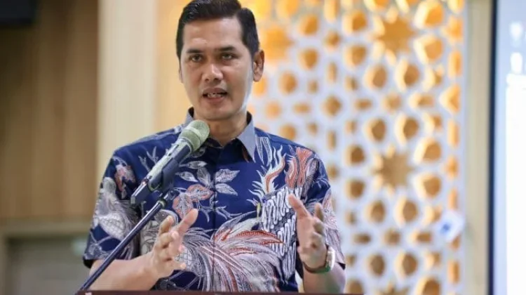 Birokrat Tenang Penjaga Ritme Pemerintahan Aceh