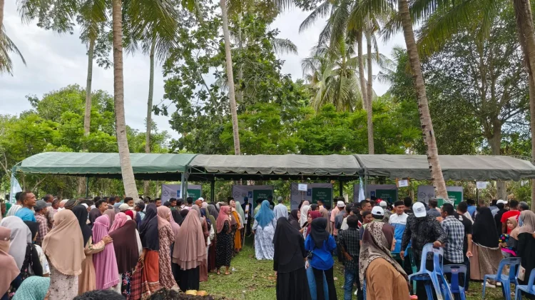 Islamic Relief Indonesia Bersama Baitul Mal Lhokseumawe Salurkan 28 Sapi Qurban