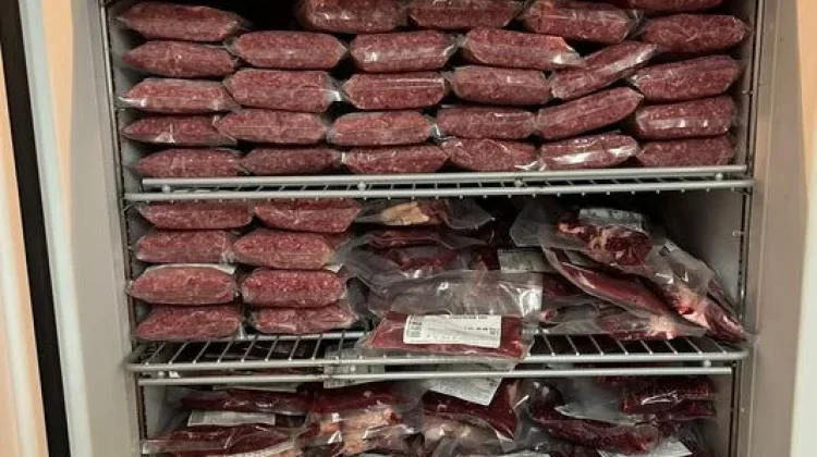 Daging Kurban Tetap Segar Lebih Lama, Ini Cara Menyimpannya