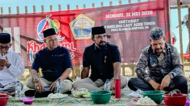 Alfarlaky Hadiri Khanduri Laot dan Santunan Anak Yatim