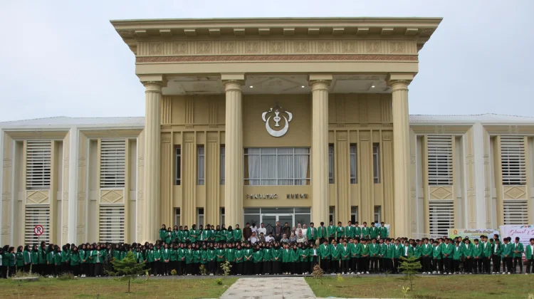 Pengurus Organisasi Kemahasiswaan & Himpunan Mahasiswa Magister Hukum Dilantik