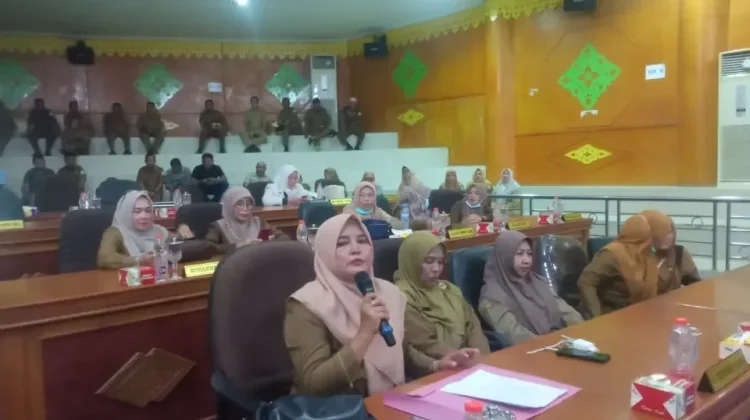 59 Pegawai Datangi DPRK Desak Kapus Dicopot, Puskesmas Karang Baru Memanas