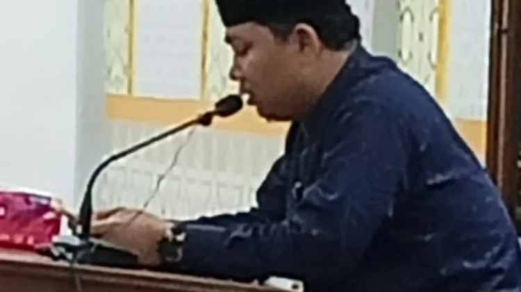 Ustadz Adnan Yahya Tekankan Pentingnya Mengamalkan Ilmu