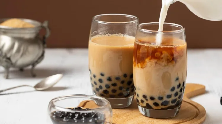Mengenali Makanan Favorit Remaja yang Tinggi Gula, Garam, dan Lemak