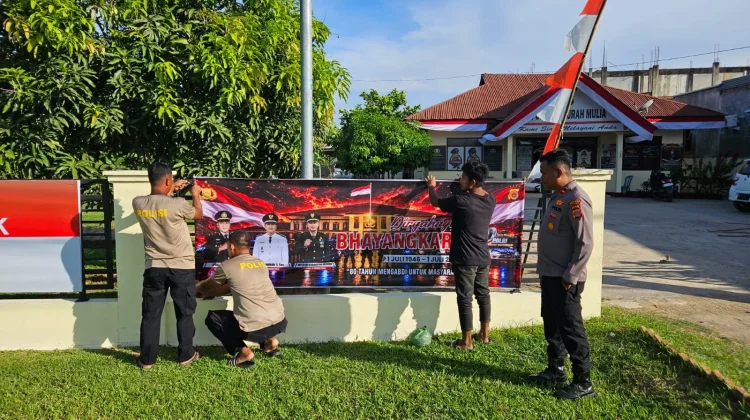 Sambut Hari Bhayangkara ke-80, Nuansa Merah Putih Menghiasi Mako Polsek