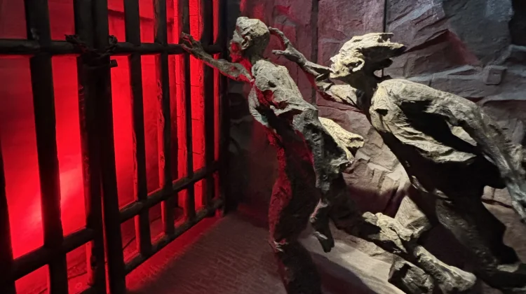 Napak Tilas Penuh Luka di Museum Pengeboman Chongqing