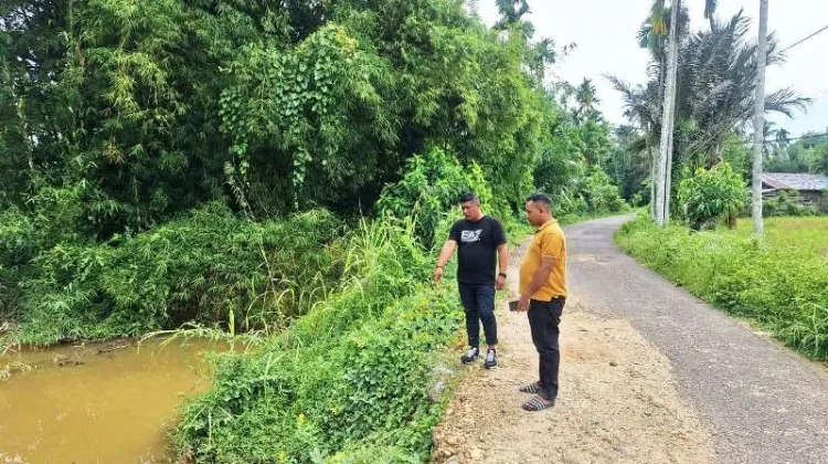Jalan Antar-Gampong di Simpang Keuramat Aceh Utara Terancam Amblas