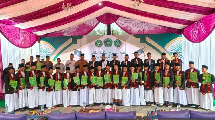 Lulusan Pesantren Memiliki Kesempatan yang Sama untuk Melanjutkan Pendidikan
