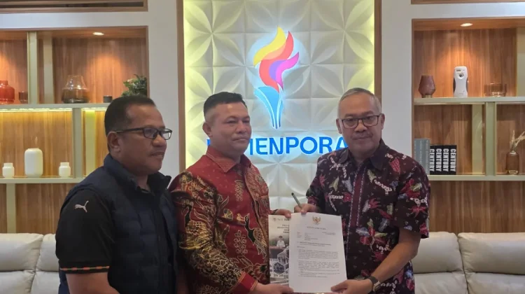 Ayah Wa Perjuangkan Sport Center untuk Aceh Utara