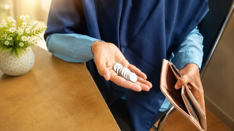 Gaji Cepat Habis? Ini Cara Mengatur Keuangan agar Lebih Terkendali