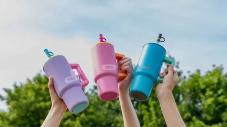 Membawa Tumbler, Kebiasaan Sederhana yang Mencerminkan Gaya Hidup