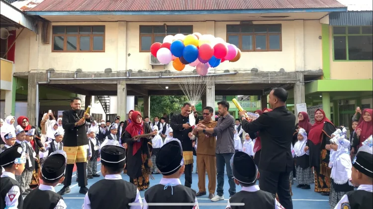 Balon Cita-Cita Mengudara, Masa Depan Siswa Dimulai Hari Ini
