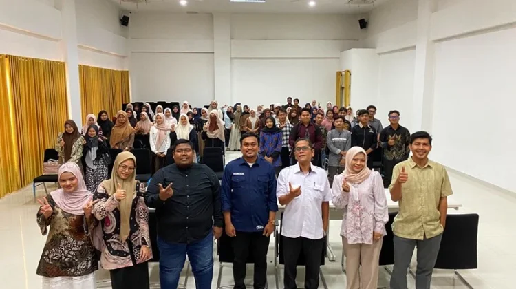 Himasos Unimal Perkuat Wawasan Mahasiswa tentang Profesi Guru