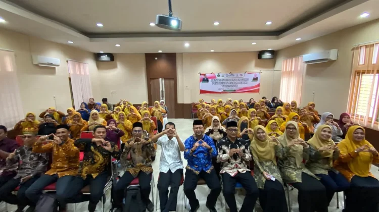 Kakankemenag Aceh Timur Dorong Pemanfaatan AI dalam Pembelajaran