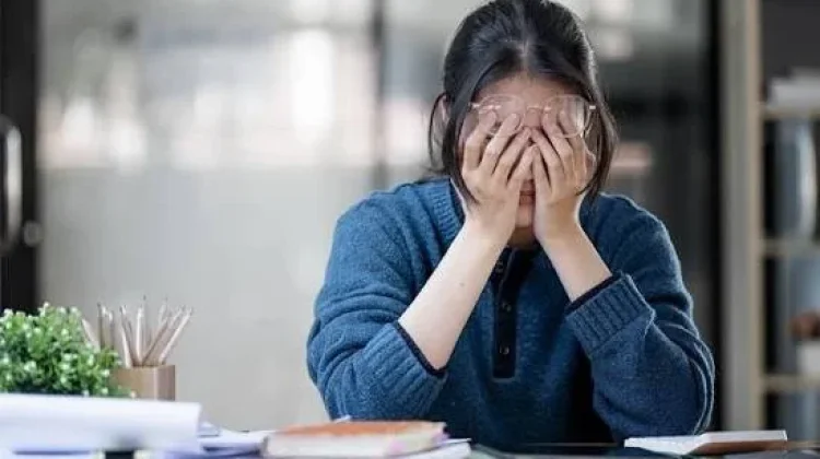 Bukan Malas, Ini Tanda Tubuh Sedang Mengalami Kelelahan Mental