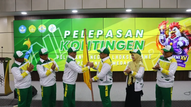 Direktur PNL Lepas Kontingen Porseni XV menuju Medan