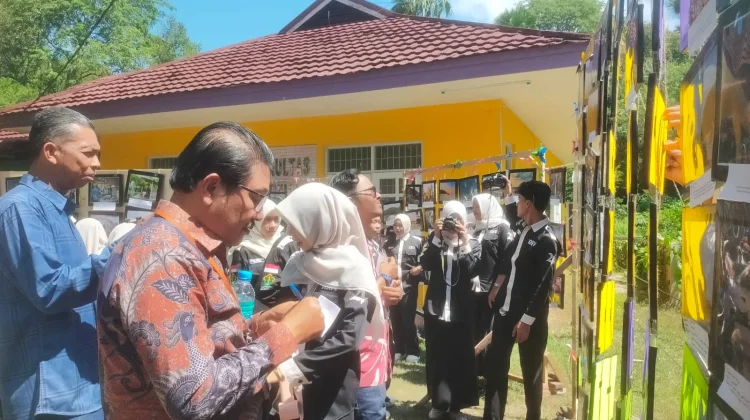 Mahasiswa Ilmu Komunikasi Unimal Gelar Pameran Foto Jejak Cahaya