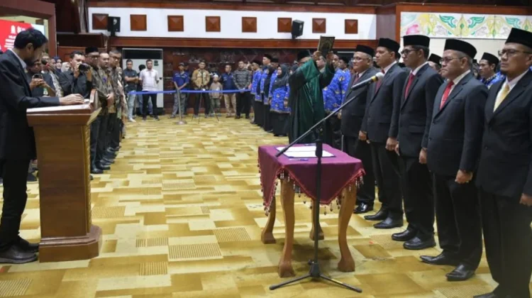Pertama Kalinya, 248 Kepala SMA, SMK dan SLB se-Aceh Dilantik Gubernur Aceh