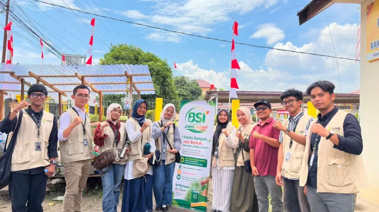 KKN 120 UIN Sunan Kalijaga dan KNPI Bireuen Bersinergi Bangun Bank Sampah dan Lahan
