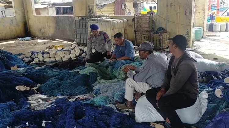 Masyarakat Pesisir Diimbau Jaga Kebersihan Lingkungan dan Waspada Cuaca Ekstrem