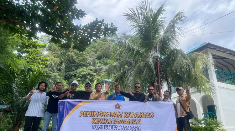 Hengki Syah Jaya Raih Feature Terfavorit PWI Langsa