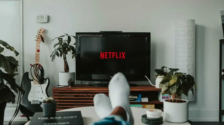 Kenapa Kita Suka Rewatch Comfort Show?