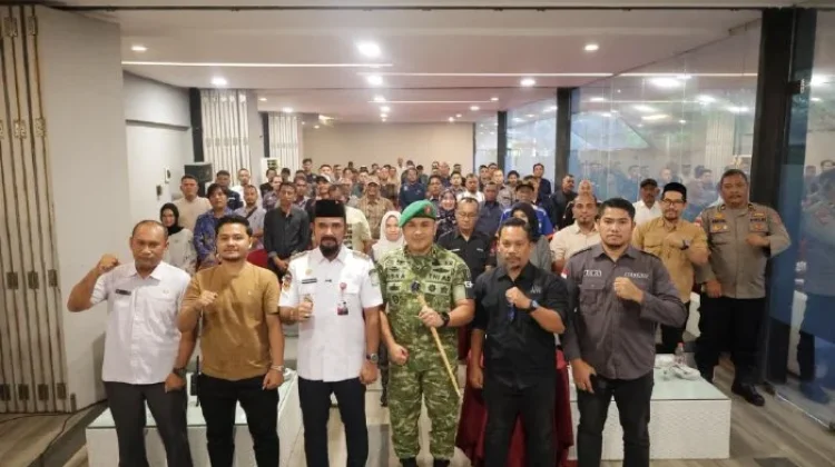 Bupati Al- Farlaky Tegaskan Tak Anti Kritik, Asalkan Konstruktif