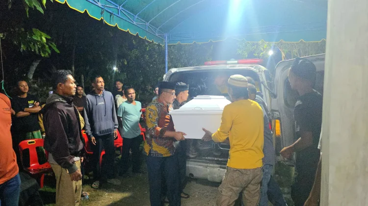 PMI Asal Aceh Utara Meninggal Dunia: Haji Uma Antar Jenazah ke Rumah Duka