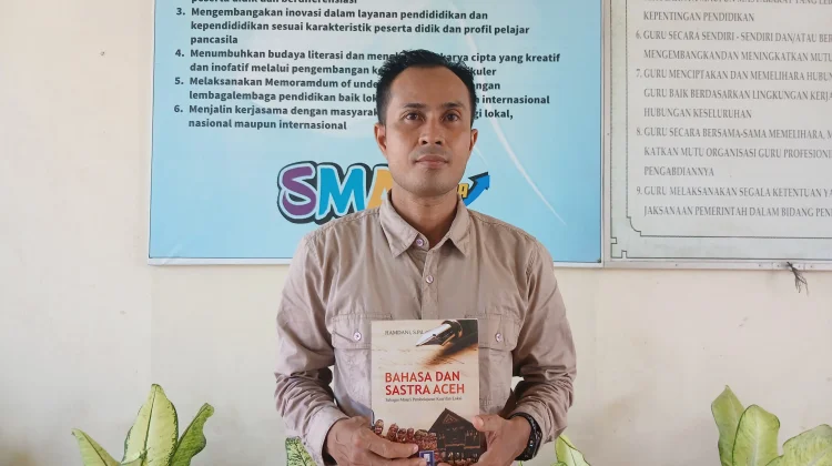 Guru SMAN 1 Lhokseumawe Ajak Generasi Muda Cintai Bahasa Aceh
