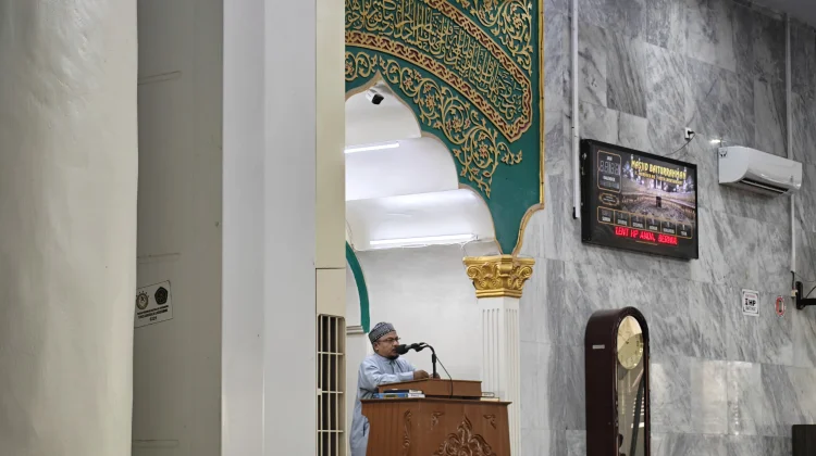 Pedoman Hidup yang Mengajarkan Ikhtiar, Syukur, dan Kesadaran Akan Hari Kembali