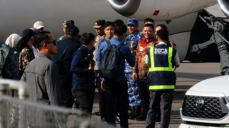 Wapres Gibran Transit di Bandara Malikussaleh, Tinjau Infrastruktur di Aceh