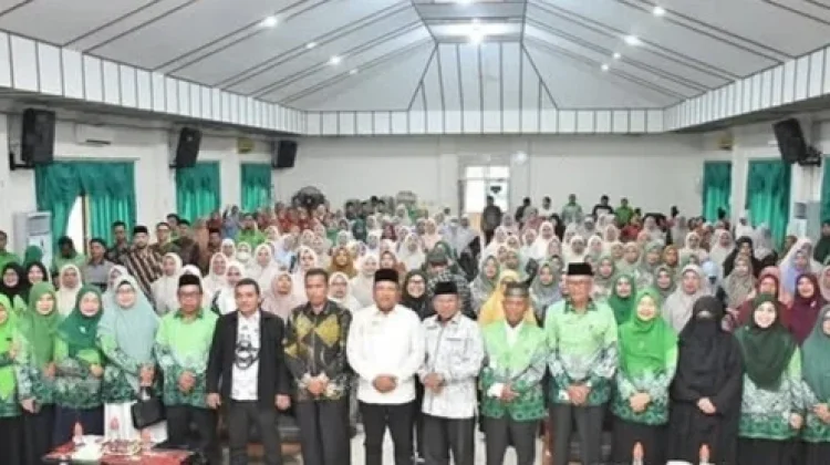 Bupati Bireuen Buka Seminar Nasional Harlah PGM Indonesia