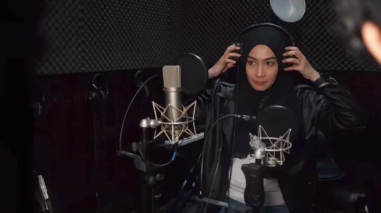 Inggit A Wulan, Pulang ke Musik Bersama Jiwa yang Terang