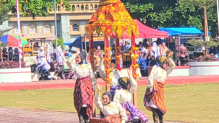 Jeumpa Idang Meulapeh, Tari Aceh yang Menghidupkan Semangat Merdeka