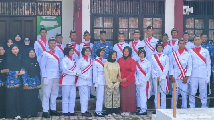 Satu Merah Putih, 18 Paskibraka, dan Sebuah Kenangan Kemerdekaan