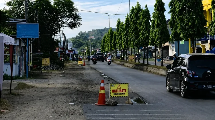 Jalan Nasional Lhokseumawe Mangkrak, Mahasiswa Sentil Pelaksana Proyek