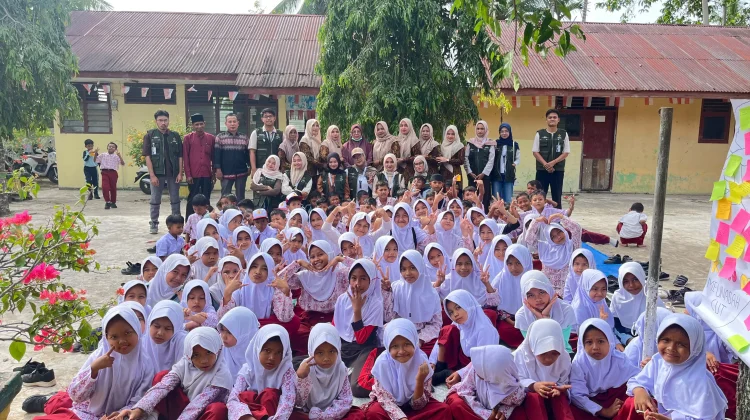 Mahasiswa KKN Unimal Cegah Bullying sejak Dini di SDN 8 Nisam