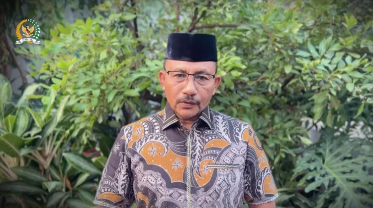 Haji Uma Apresiasi Aneka Ria Santri Misbahul Ulum
