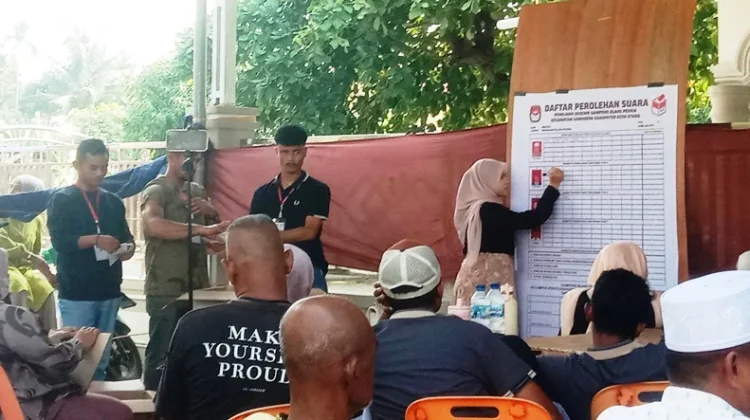 Tgk H. Azhari Terpilih Jadi Geuchik Blang Peuria Samudera Aceh Utara
