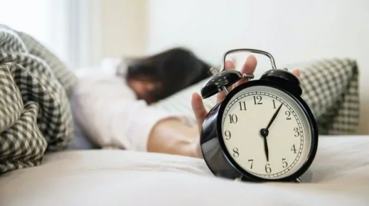 Mengapa Pola Tidur Berantakan Sulit Diperbaiki?