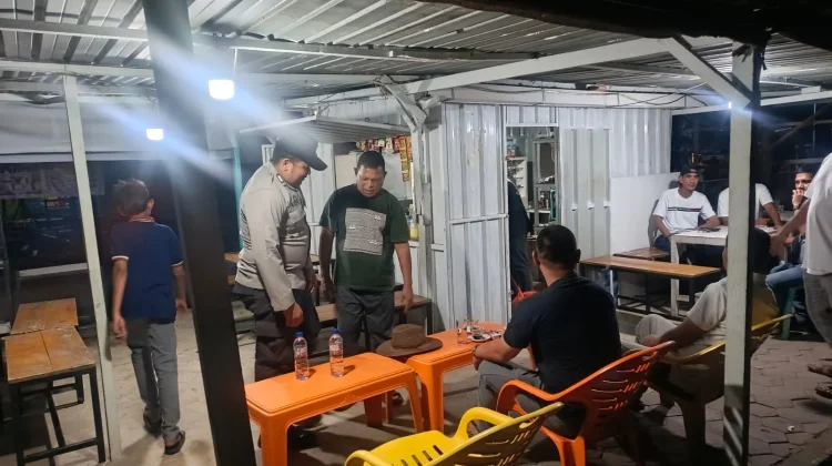 Patroli Malam Polisi Cegah Gangguan Kamtibmas